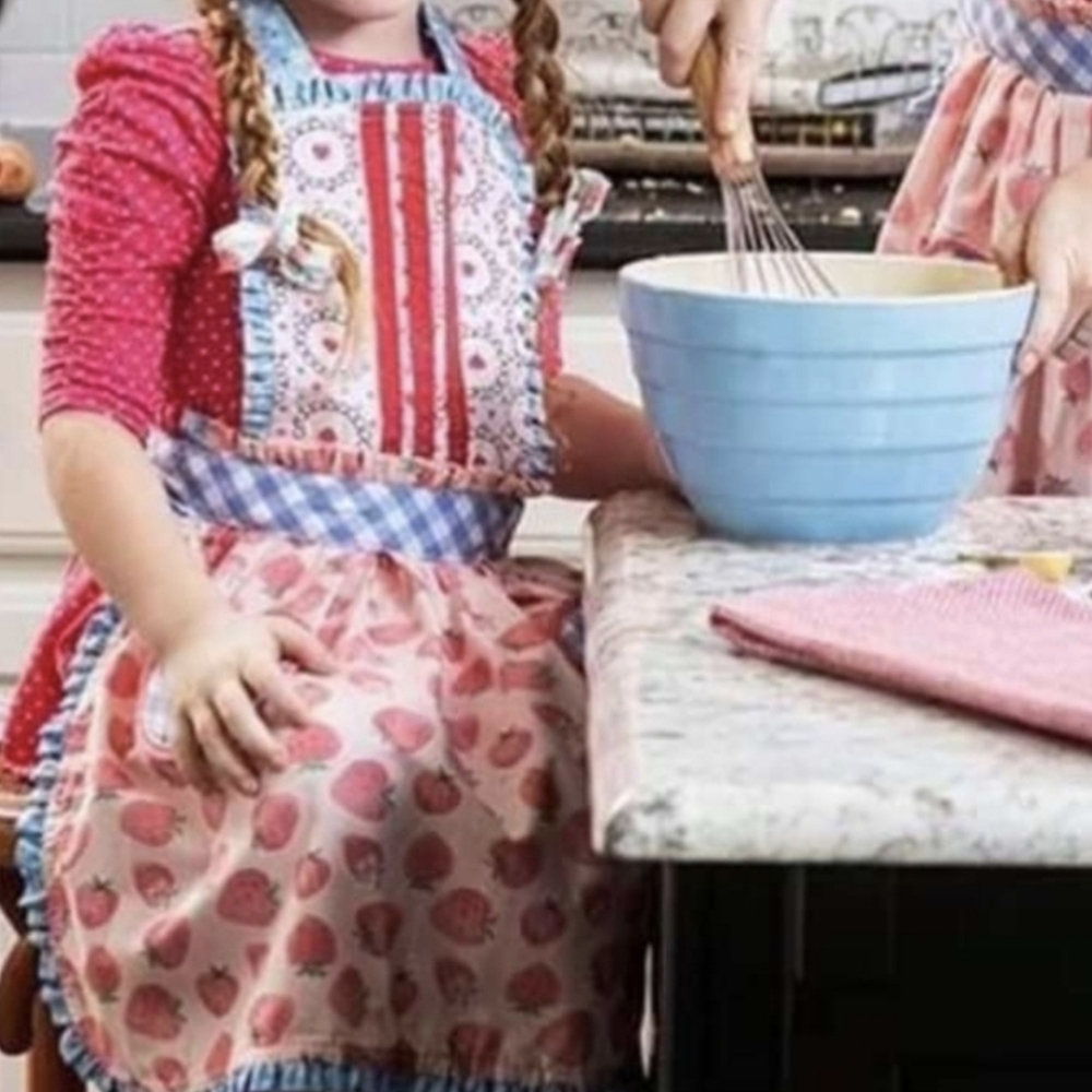 Matilda Jane Mommy & Me Strawberry Apron - 1 Set